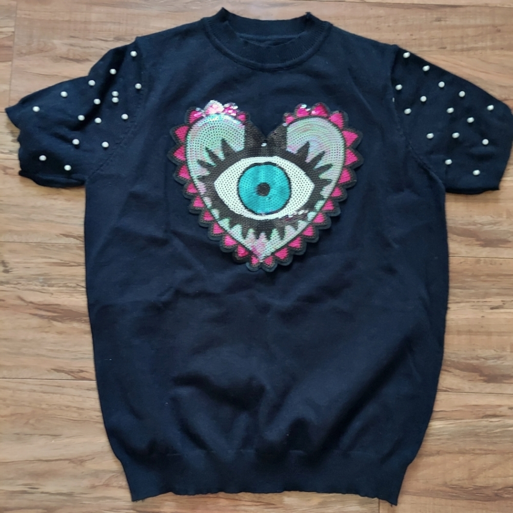 Eye heart short sleeve sweatshirt